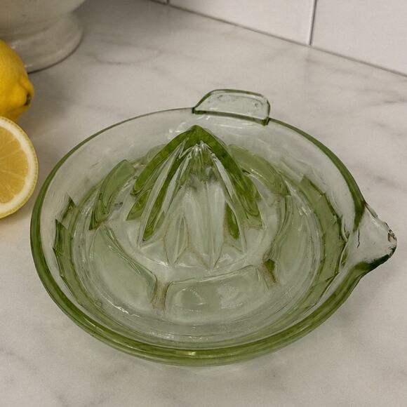 US Glass Co. Other - 1930's Uranium Glass Juicer